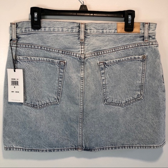 7 For All Mankind Denim Skirt Light Wash Size 32 - Picture 1 of 7